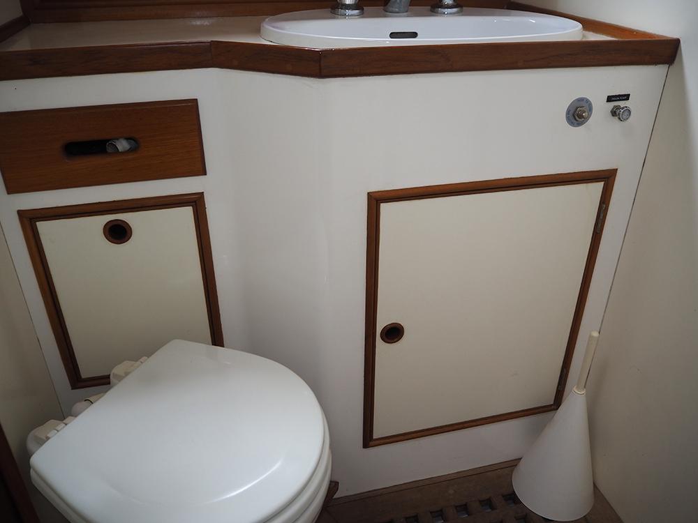 Fore ship, Accommodation